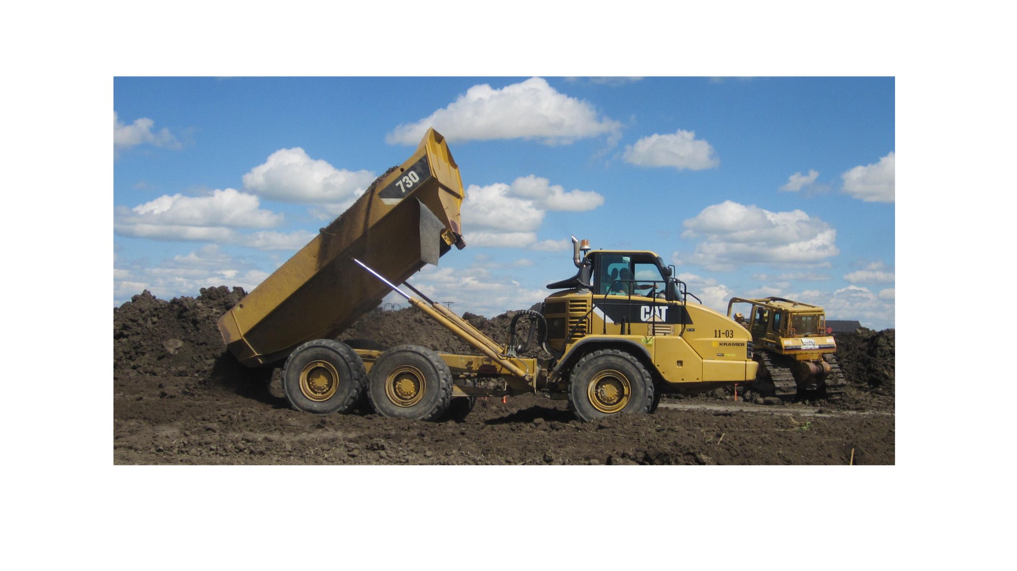 CAT dump truck earthmoving