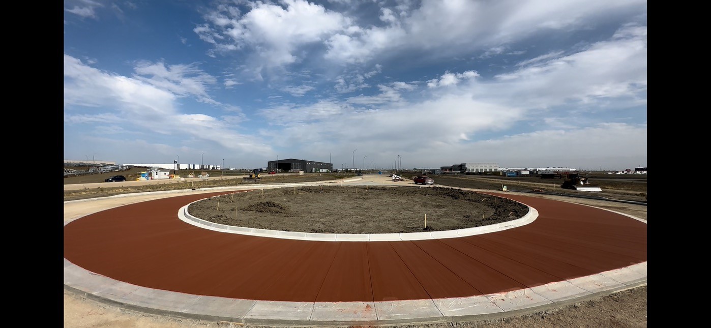 Decorative concrete roundabout